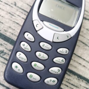 Nokia 3310 - blue (Unlocked) Cellular Phone - Image 3