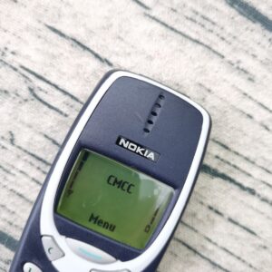 Nokia 3310 - blue (Unlocked) Cellular Phone - Image 4