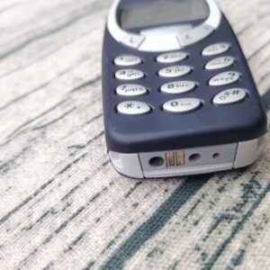 Nokia 3310 - blue (Unlocked) Cellular Phone - Image 5