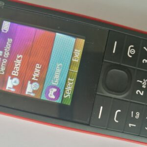 Nokia 107 FM Radio Dual SIM mobile phone Russian Hebrew Arabic keyboard Bundle Description 1 battery - Image 5