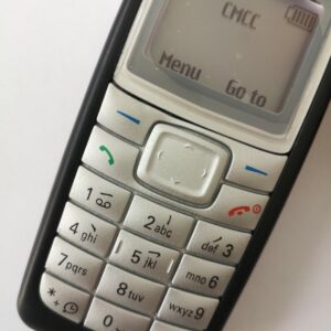 Nokia 1110i Mobile Phone Unlocked 2G cheap Old Mobile Classic Phone Bundle Description 1 battery - Image 7