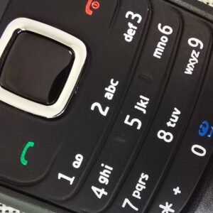 Nokia 1682 keyborad simple phone for old people students - Image 7