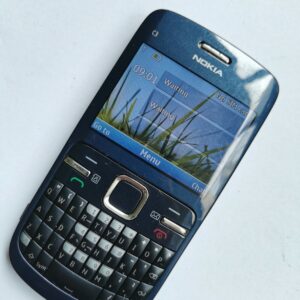 Nokia C3 Original Nokia C3-00 WIFI 2MP Bluetooth Jave Unlock Cell Phone Bundle Description 2 batteries - Image 2