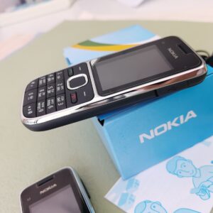 Nokia C2-01 Cell Phone Black (Unlocked) 3G Classic Button Mobile Phone - Image 10