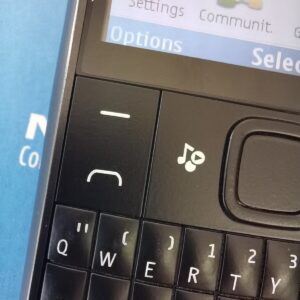 Original Nokia X2-01 Black 2G Unlocked Bluetooth Camera GSM Mobile Phone - Image 8
