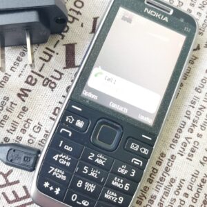 Nokia E52 Classic Retro Phone - All Colours Unlocked - Pristine GRADE A+ - Image 4