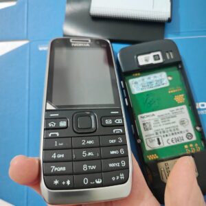Nokia E52 Classic Retro Phone - All Colours Unlocked - Pristine GRADE A+ - Image 6