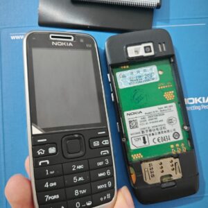 Nokia E52 Classic Retro Phone - All Colours Unlocked - Pristine GRADE A+ - Image 10