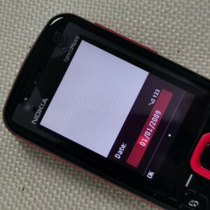 Nokia XpressMusic 5320 - Red (Unlocked) Smartphone - Image 2