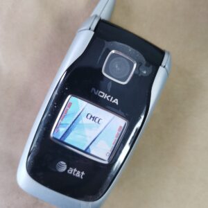 Nokia 6101 Flip Cellphone 2G GSM 900/1800/1900 FM Radi Collect Phone - Image 4