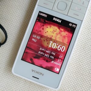 Nokia 515 Unlocked Dual sim keyboard sell phone Hebrew Russian Arabic keyboard - Image 3