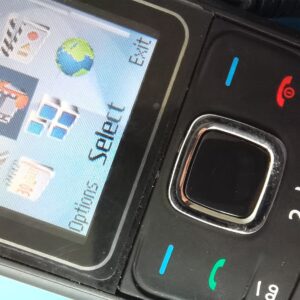 Nokia 1680 Classic - Black (Unlocked) Cellular Phone - Image 10