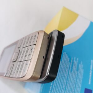 95% New Nokia E52 - BLACK, WHITE, GOLD (Unlocked) Smartphone Battery 1 battery Color Black - Image 4