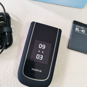 Unlocked Nokia 3710 Fold Mobile Phone - Image 5