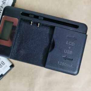 BP-6MT + LCD Charger for Nokia 6720C E51 E51i N78 5610 6110 N82 N81 6720 Package Included  2batteries+1charger