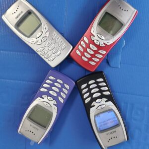 Nokia 8250 2G GSM Unlocked Keyboard Phone  Colors Purple Battery 1 battery