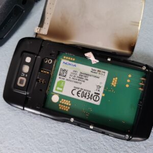 N e w Condition Original Unlocked Nokia E71 Full Qwerty Smartphone Mobile Phone Color Black Battery 1 battery - Image 4