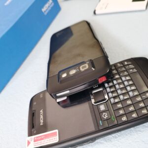 N e w Condition Original Unlocked Nokia E71 Full Qwerty Smartphone Mobile Phone Color Black Battery 1 battery - Image 9