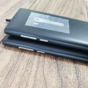 N9 Original Unlocked Nokia N9 8MP 16GB ROM 1GB RAM GPS 3G Bluetooth WIFI phone