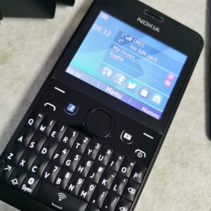 Nokia Asha 210 (Unlocked) Duel sim Mobile Phone Watsapp Facebook Mobile Phone SIM Dual SIM Battery 1 battery - Image 3