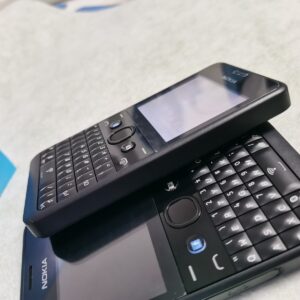 Nokia Asha 210 (Unlocked) Duel sim Mobile Phone Watsapp Facebook Mobile Phone SIM Dual SIM Battery 1 battery - Image 6