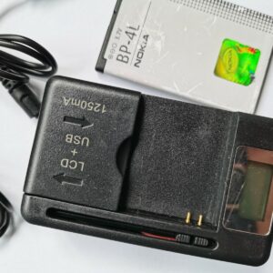 BP-4L Battery + LCD charger + Charger Cable For Nokia E63 E90 E95 E71 6650F N97 Items Included 2batteries+1charger+1cable - Image 5