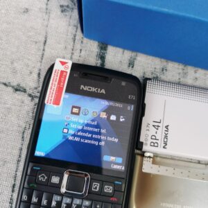 Nokia E71 Cell Phone Grey Steel (Unlocked) Symbian Qwerty 3G Smartphone Mobile battery 1 battery - Image 3