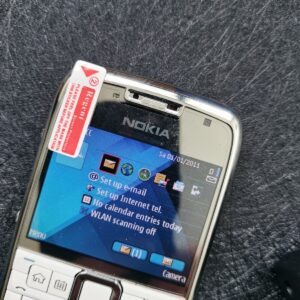 Nokia E71 Cell Phone Grey Steel (Unlocked) Symbian Qwerty 3G Smartphone Mobile battery 1 battery - Image 14