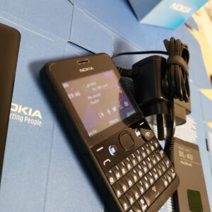 Nokia Asha 210 - Black (Unlocked) Cellular Phone Battery 1 Battery SIM Card Slot Dual SIM (SIM + SIM) - Image 8
