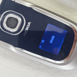 ORIGINAL Nokia 2760 Blue 100% UNLOCKED Flip Cell phone GSM 900 / 1800 GSM Phone