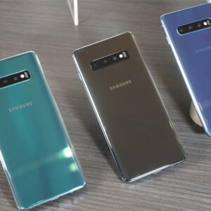 Samsung Galaxy S10+ Plus G975U G975F Snapdragon8 128GB 6.4" NFC 4G LTE Android Colors black Model Number G975U - Image 9