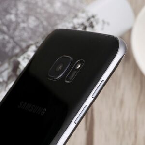 Samsung Galaxy S7 Edge SM-G935F - 32GB (Unlocked) (Single SIM) 4G LTE Colors White - Image 11