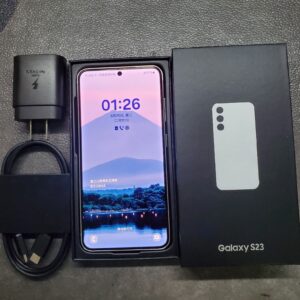 Samsung Galaxy S23 S911U 8+128GB 6.1"  Smartphone - Unlocked Works well