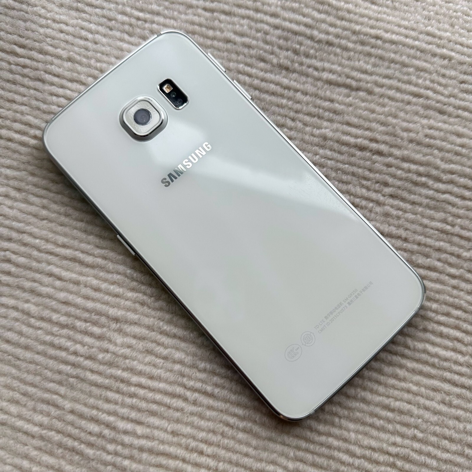 Samsung Galaxy S6 edge SM-G925F(Global) 32GB Black/White/Gold Unlocked colors black