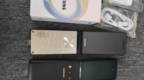 Samsung Galaxy Folder SM-G1600 3.8in 8MP Clamshell mobile phone colors red