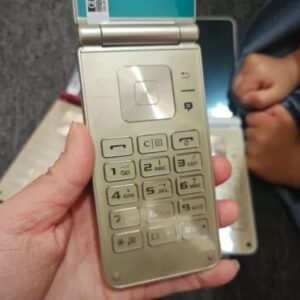 Samsung Galaxy Folder SM-G1600 3.8in 8MP Clamshell mobile phone colors red - Image 5