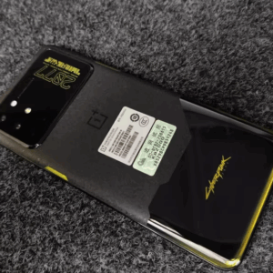 OnePlus 8T Cyberpunk limited edition 12+256G Google Unlocked Original Package Mobile phones and all accessories - Image 3