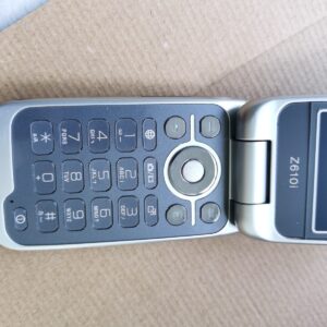 Unlocked Original Sony Ericsson Z610 Z610i Mobile Phone GSM Flip Cellphone - Image 3