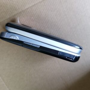 Unlocked Original Sony Ericsson Z610 Z610i Mobile Phone GSM Flip Cellphone - Image 7