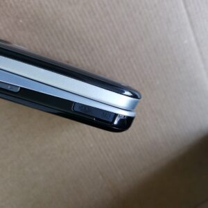 Unlocked Original Sony Ericsson Z610 Z610i Mobile Phone GSM Flip Cellphone - Image 8