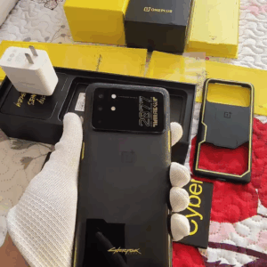 OnePlus 8T Cyberpunk limited edition 12+256G Google Unlocked Original Package Mobile phones and all accessories - Image 6