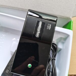 Sony Ericsson Satio U1i Unlocked 3G networks Black excellent conditon - Image 3