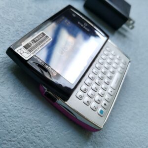 U20i Sony Ericsson Xperia X10 mini pro (Unlocked) 3G Android Smartphone - Image 4