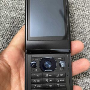 Sony Ericsson Aino U10 WIFI GPS Bluetooth 8.1MP Slider Cellphone Color Black - Image 4