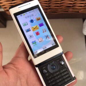 Sony Ericsson Aino U10 WIFI GPS Bluetooth 8.1MP Slider Cellphone Color Black - Image 5