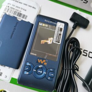 Sony Ericsson Sony Ericcson Walkman W595 - Blue (Unlocked) Cellular Phone - Image 4