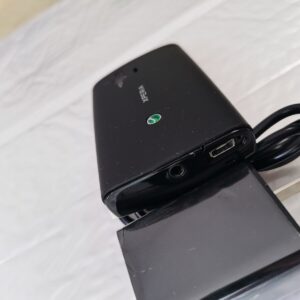 Sony Ericsson Xperia mini ST15i, MT15a Black (Unlocked) 3G Mobile Phone Bundle Description 1 battery - Image 9