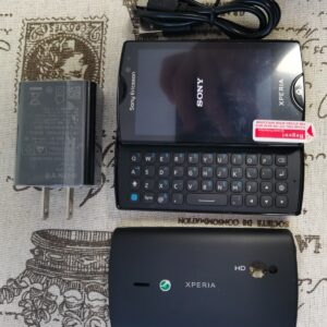 Sony Ericsson Xperia Mini Pro SK17, SK17i Slide Phone 3G WIFI Qwerty Keyboard - Image 5