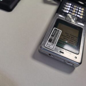 original sony ericsson T650 T650i keyboard phone 16 MB - Image 7