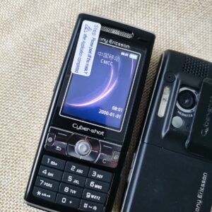 Original Sony Ericsson K790 K800 Black (Unlocked) Cellular Phone - Image 2